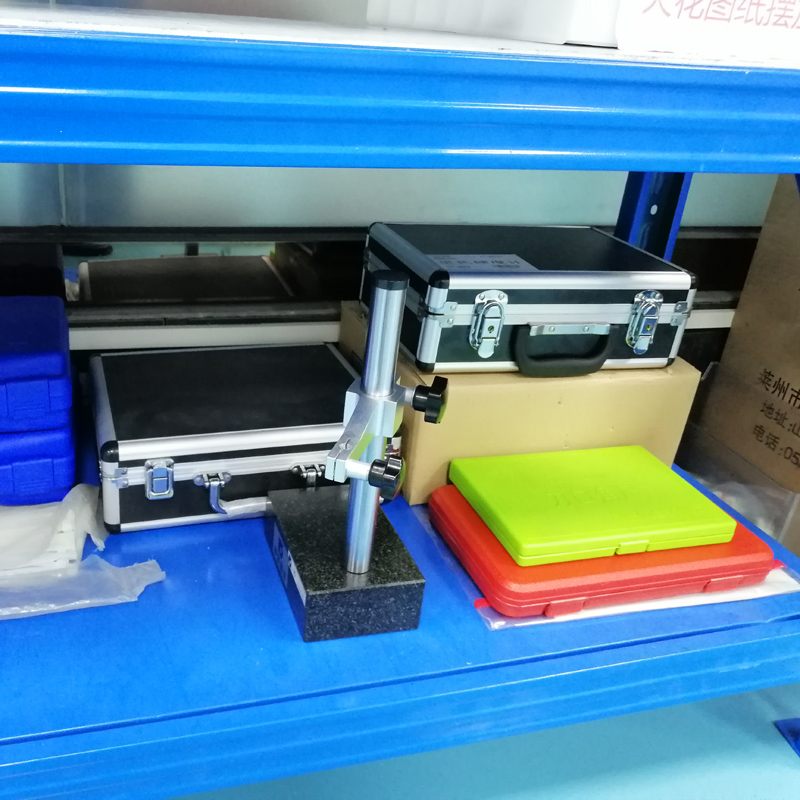 檢測(cè)工具擺放區(qū)